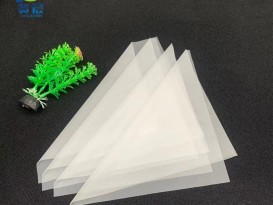 PU
 裸膜  低温 单膜 贴合海棉 玻璃 布等工厂直供