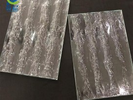 EVA防爆玻璃
EVA透明夹层膜