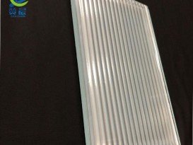 EVA玻璃夹胶膜融化温度较低、流动性好