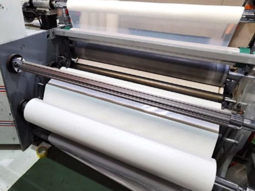 TPU薄膜生产车间