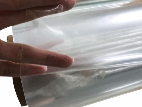 赞晨厂家现货供应TPU高透明高弹性手袋膜化妆包面料吹气膜材料